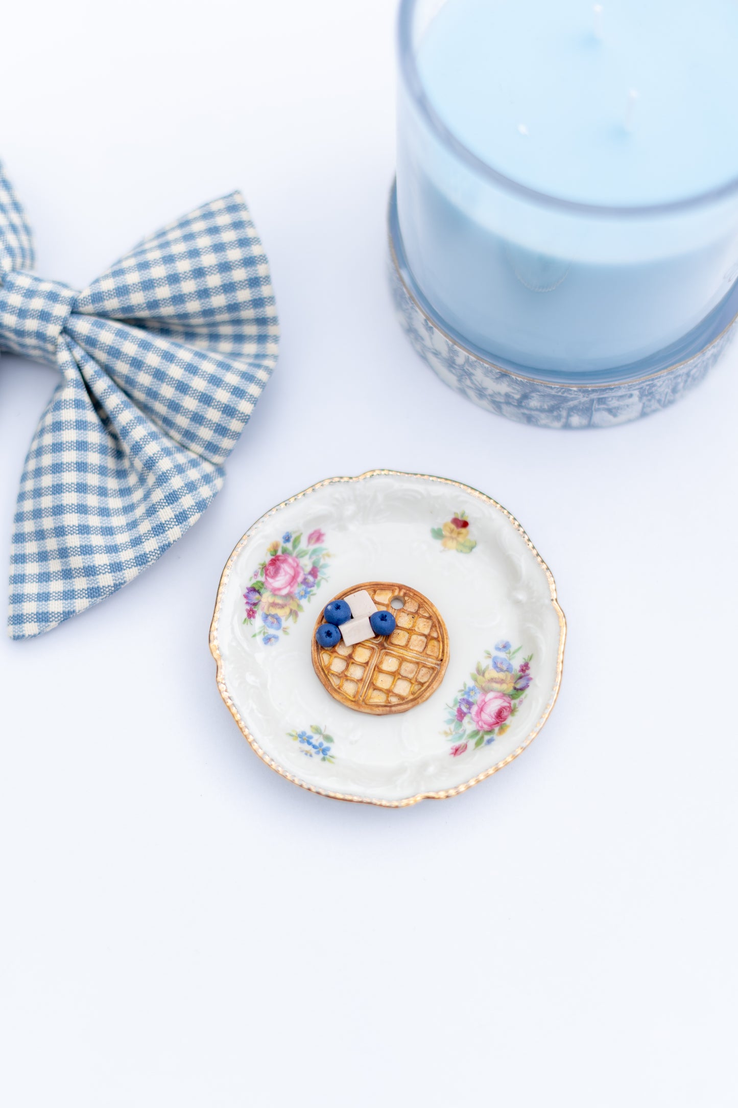 charm 19 - blueberry brunch
