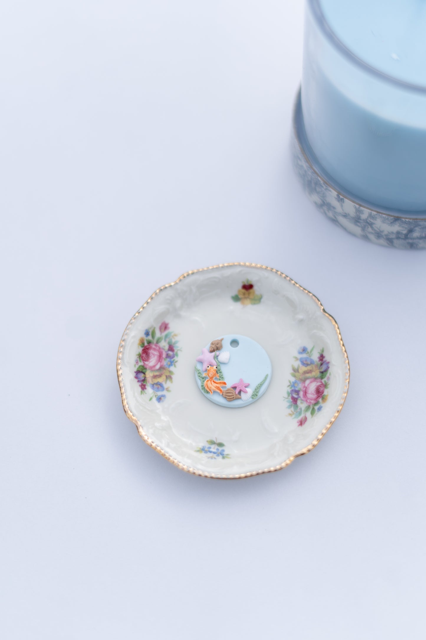 charm 51 - coralie