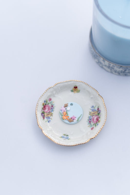 charm 51 - coralie